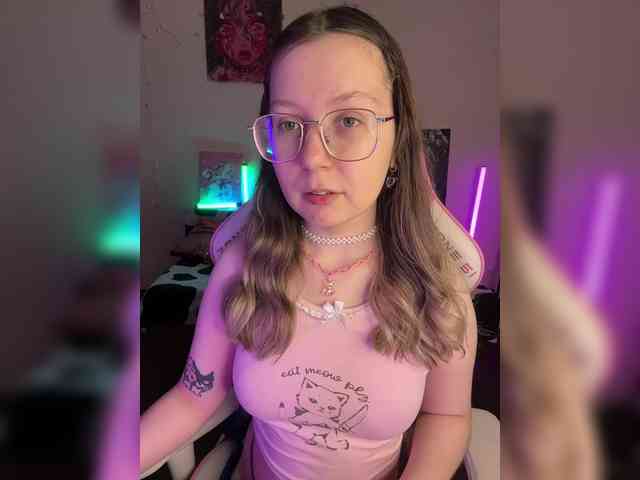 henby_streams webcam