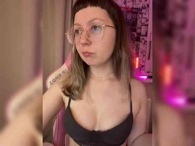 henby_streams webcam