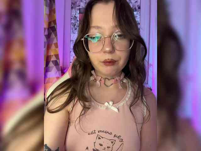henby_streams webcam
