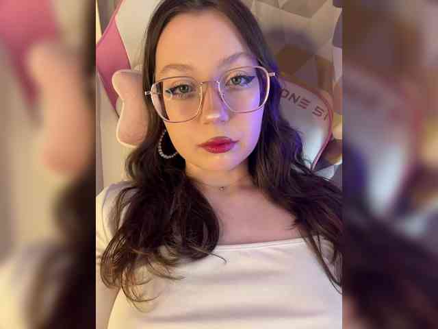 live nude chatroom Henby-streams