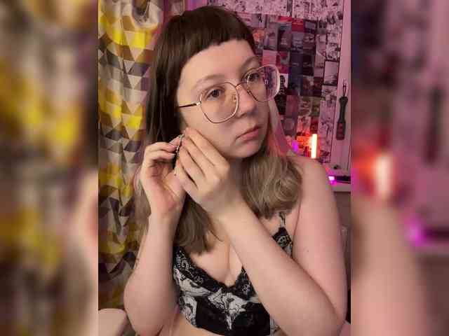 henby_streams webcam