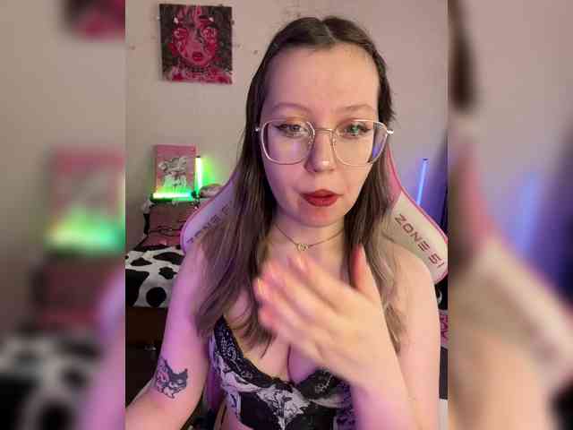 henby_streams webcam