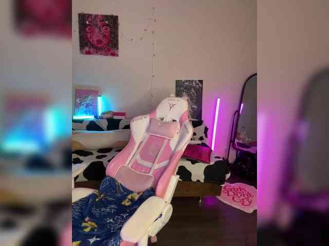 henby_streams webcam