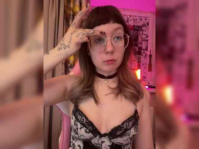 henby_streams webcam