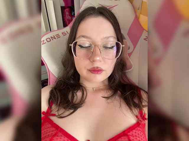 henby_streams webcam
