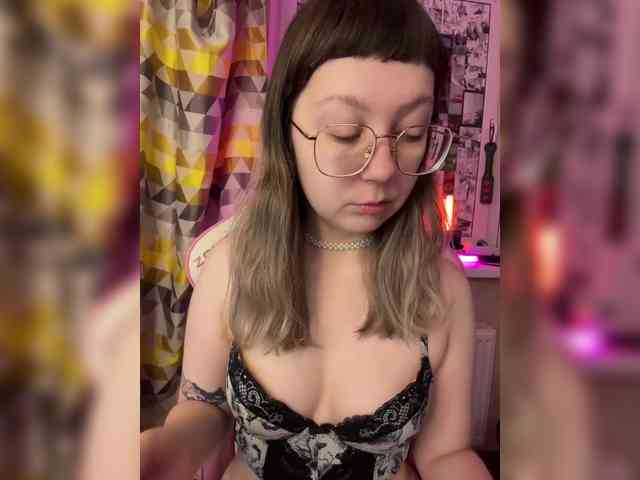 henby_streams webcam