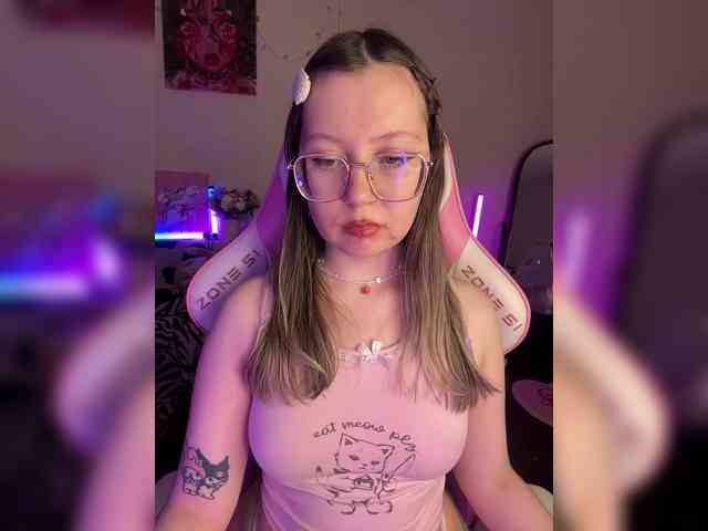 henby_streams webcam