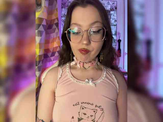 henby_streams webcam