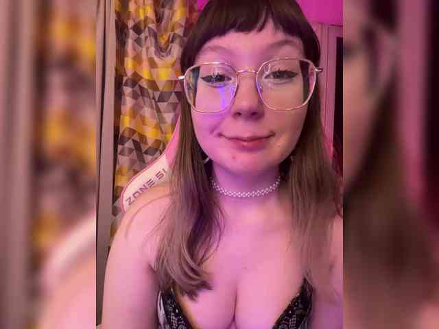 henby_streams webcam