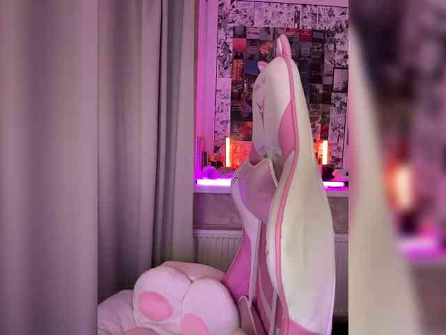 henby_streams webcam