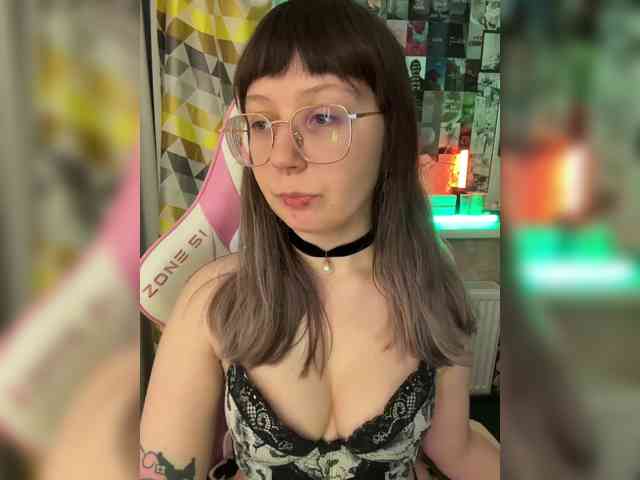 henby_streams webcam