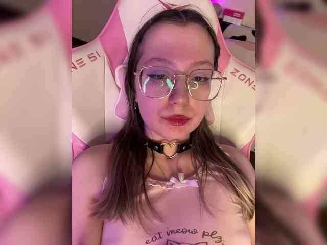 henby_streams webcam