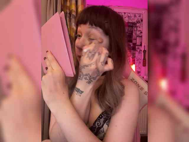 henby_streams webcam