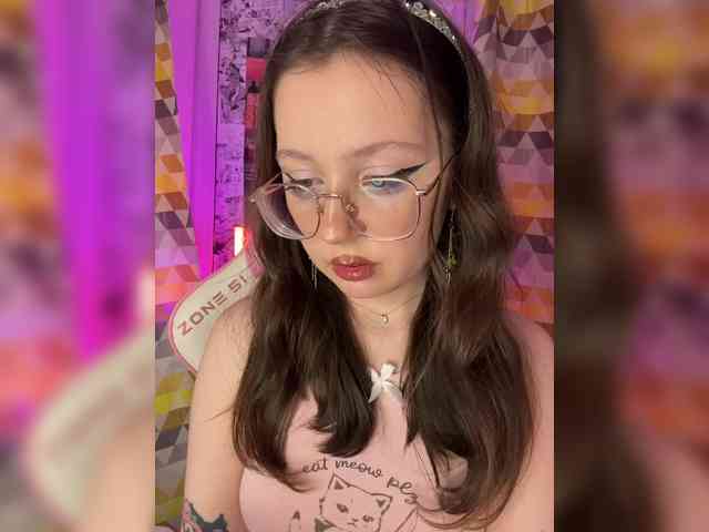 henby_streams webcam