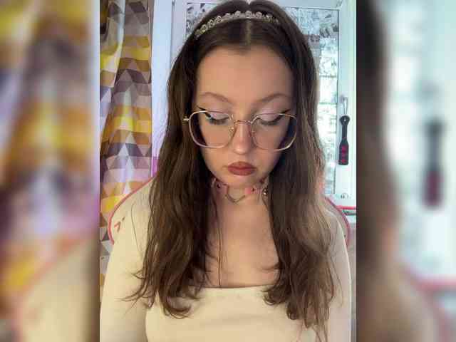henby_streams webcam