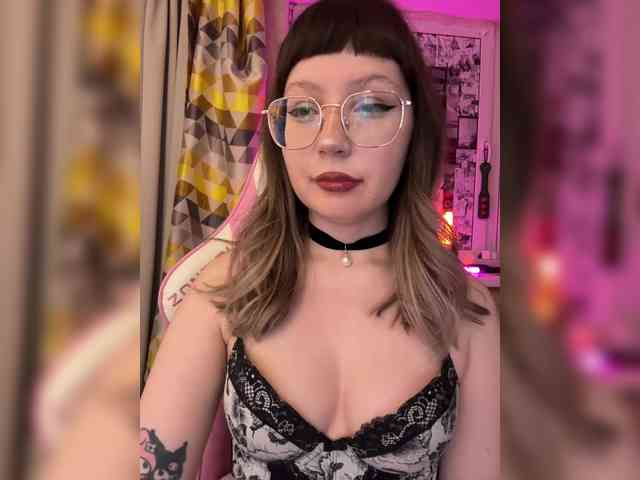 henby_streams webcam