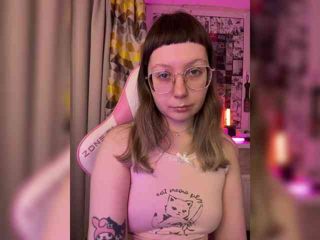 henby_streams webcam