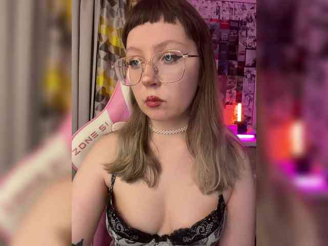 henby_streams webcam
