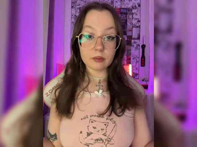 henby_streams webcam