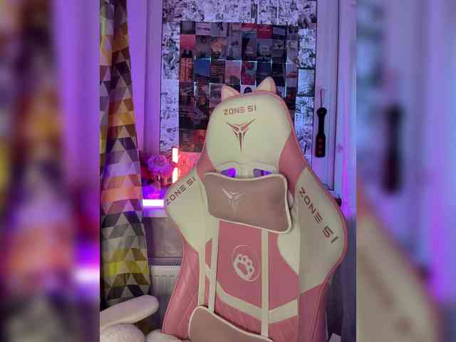 henby_streams webcam