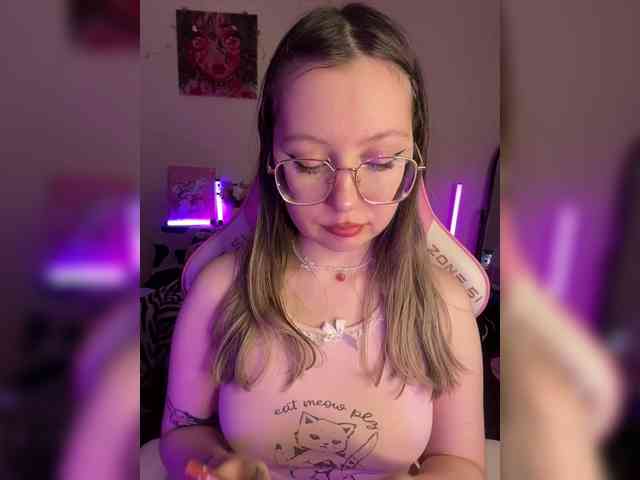 henby_streams webcam