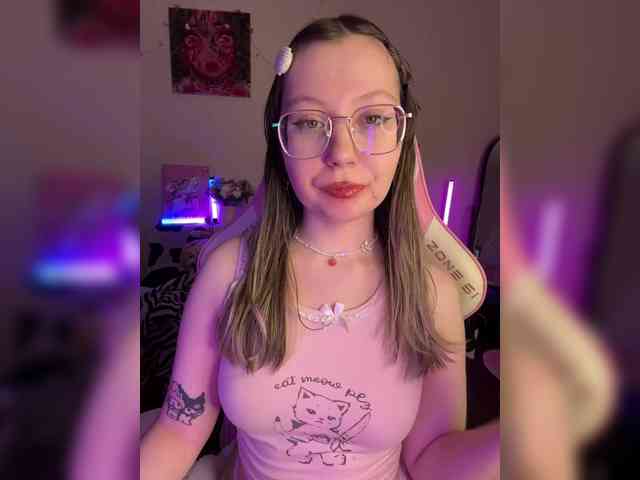 henby_streams webcam