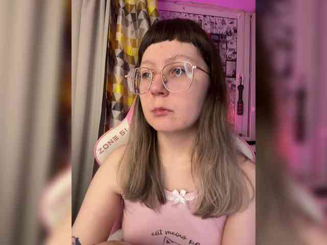 henby_streams webcam