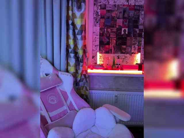 henby_streams webcam