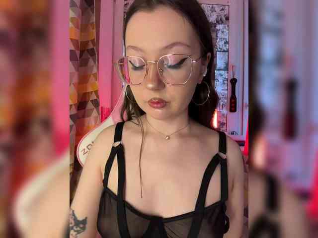 henby_streams webcam