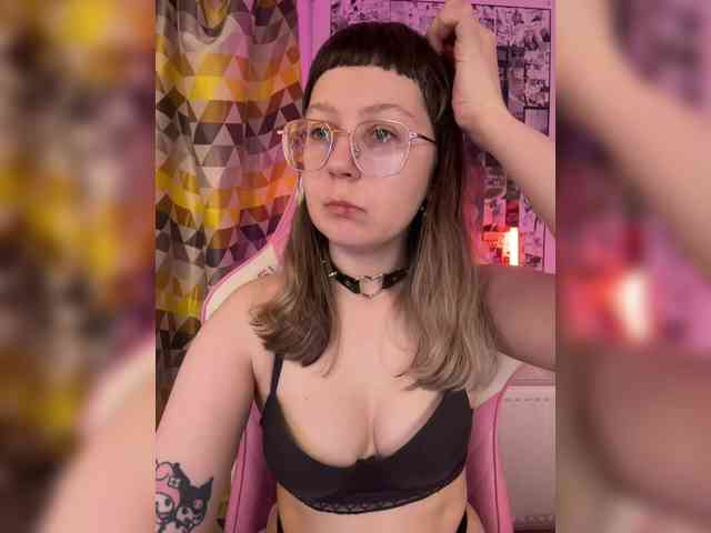 henby_streams webcam