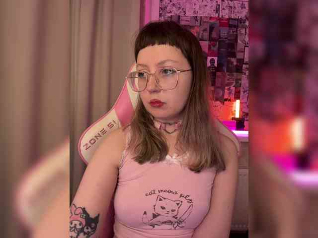 henby_streams webcam