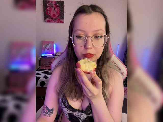 henby_streams webcam