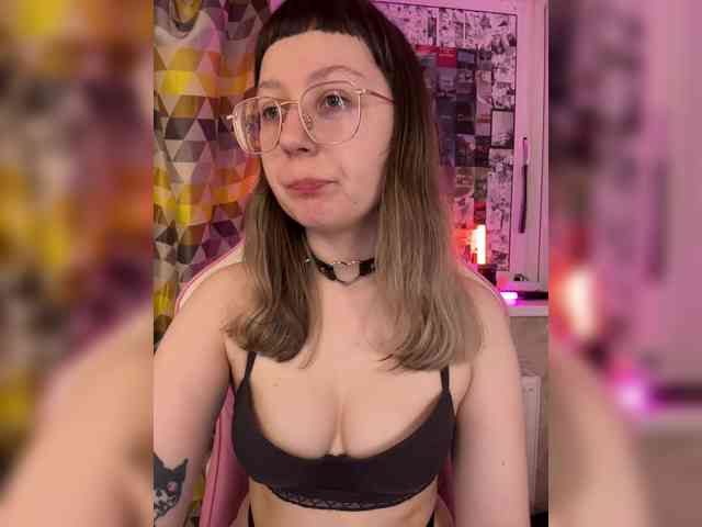 henby_streams webcam