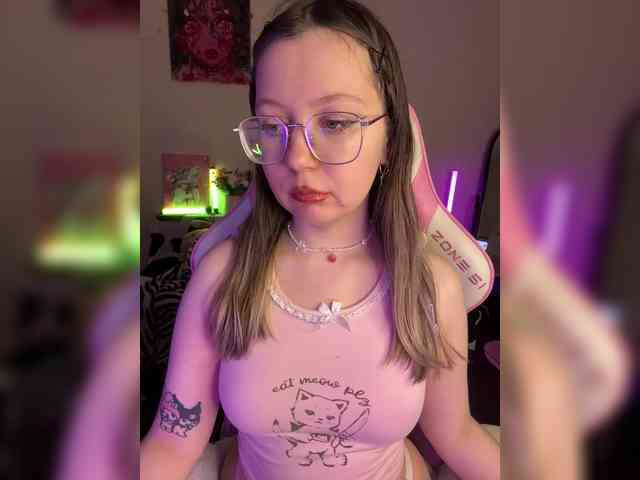 henby_streams webcam