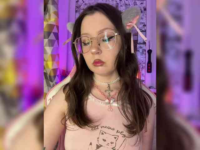henby_streams webcam
