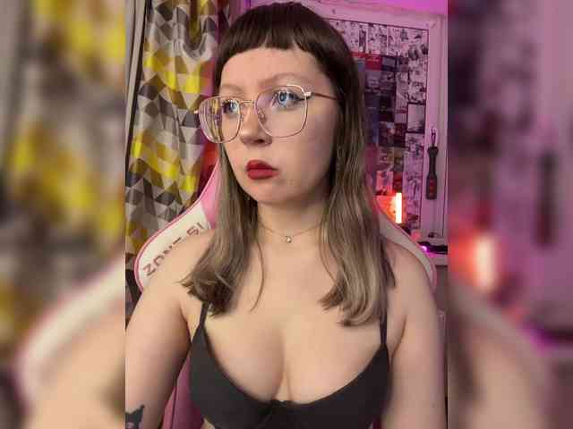 henby_streams webcam