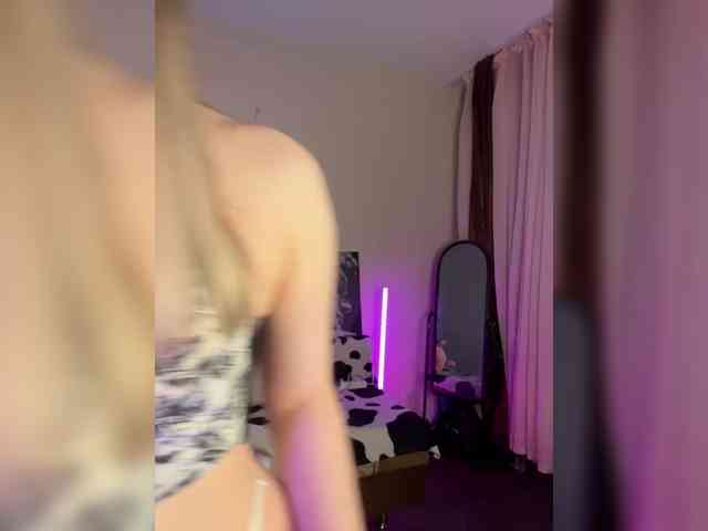 henby_streams webcam