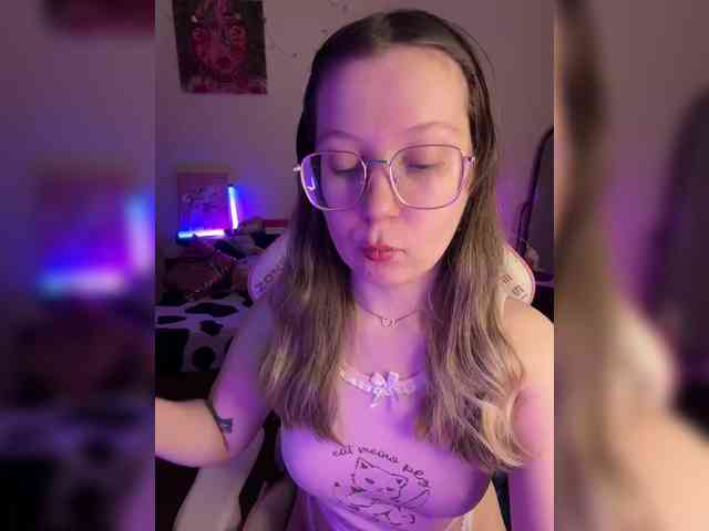 henby_streams webcam