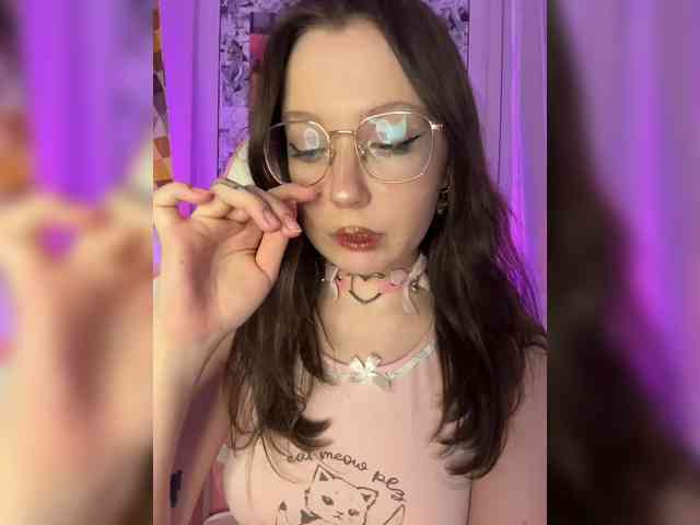 henby_streams webcam