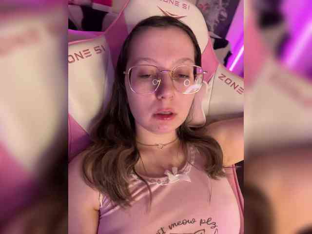 henby_streams webcam