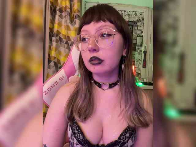 henby_streams webcam