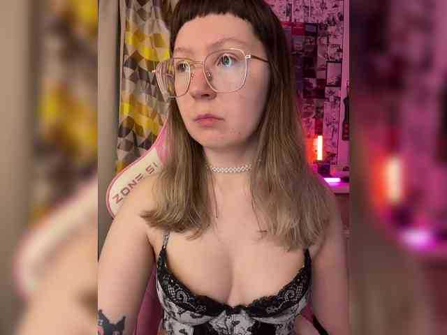 henby_streams webcam