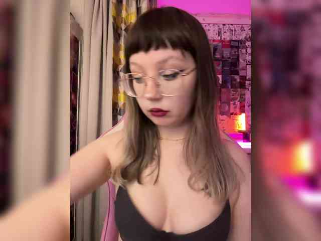 henby_streams webcam