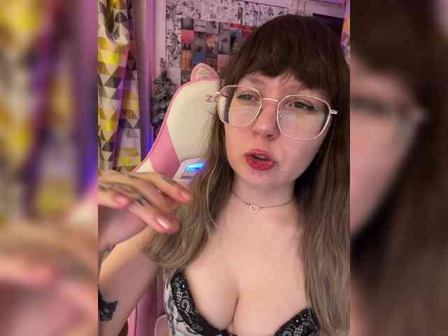 henby_streams webcam