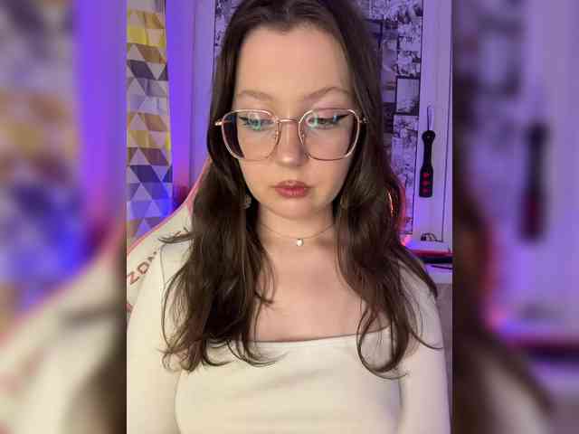 henby_streams webcam