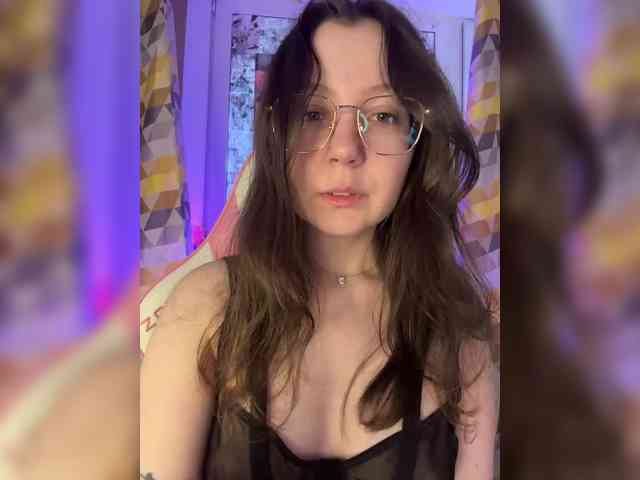 henby_streams webcam