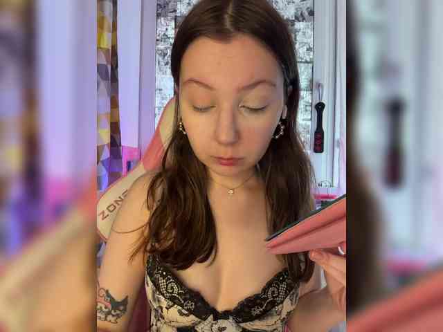 henby_streams webcam