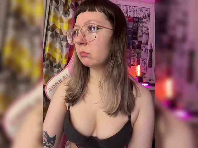 henby_streams webcam