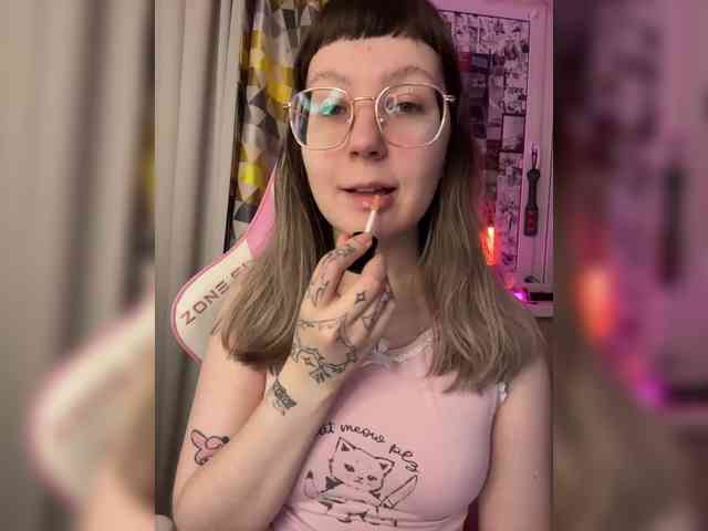 henby_streams webcam