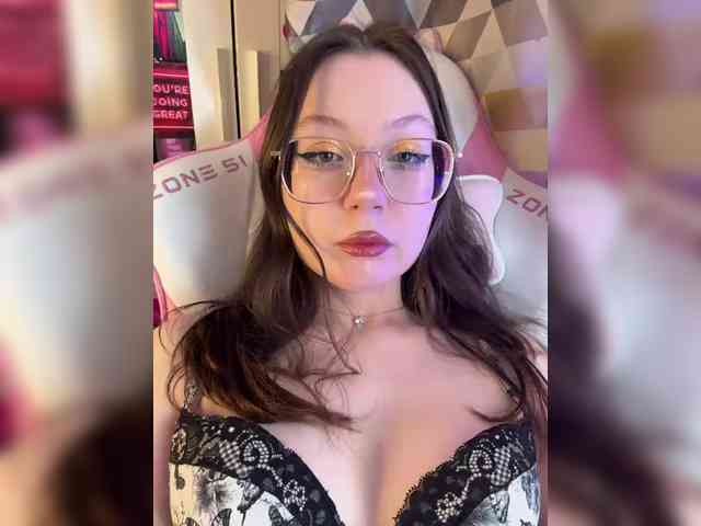 henby_streams webcam